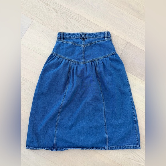 URBAN OUTFITTERS KIMCHI BLUE Clara Drop Waist Denim Midi Skirt- Size M - Picture 5 of 8